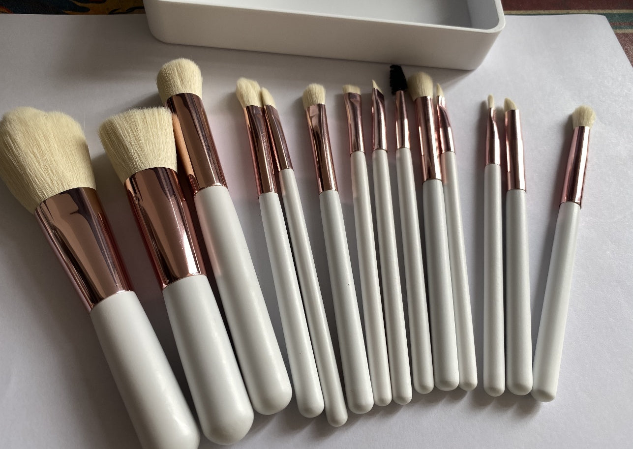 Makeup Brushes Suit with Rechargeable Luminous Mirror